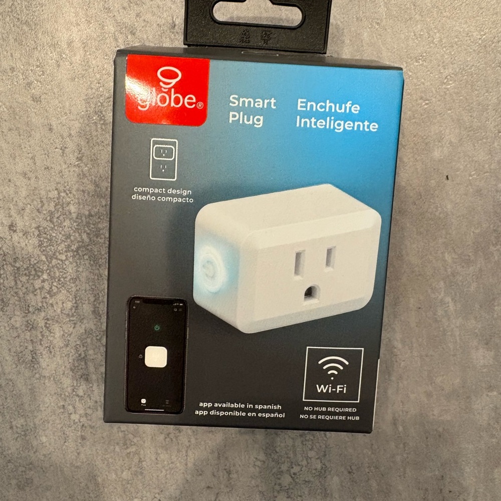 Globe Wi-Fi Smart Plug with Voice Assistant Compatibility